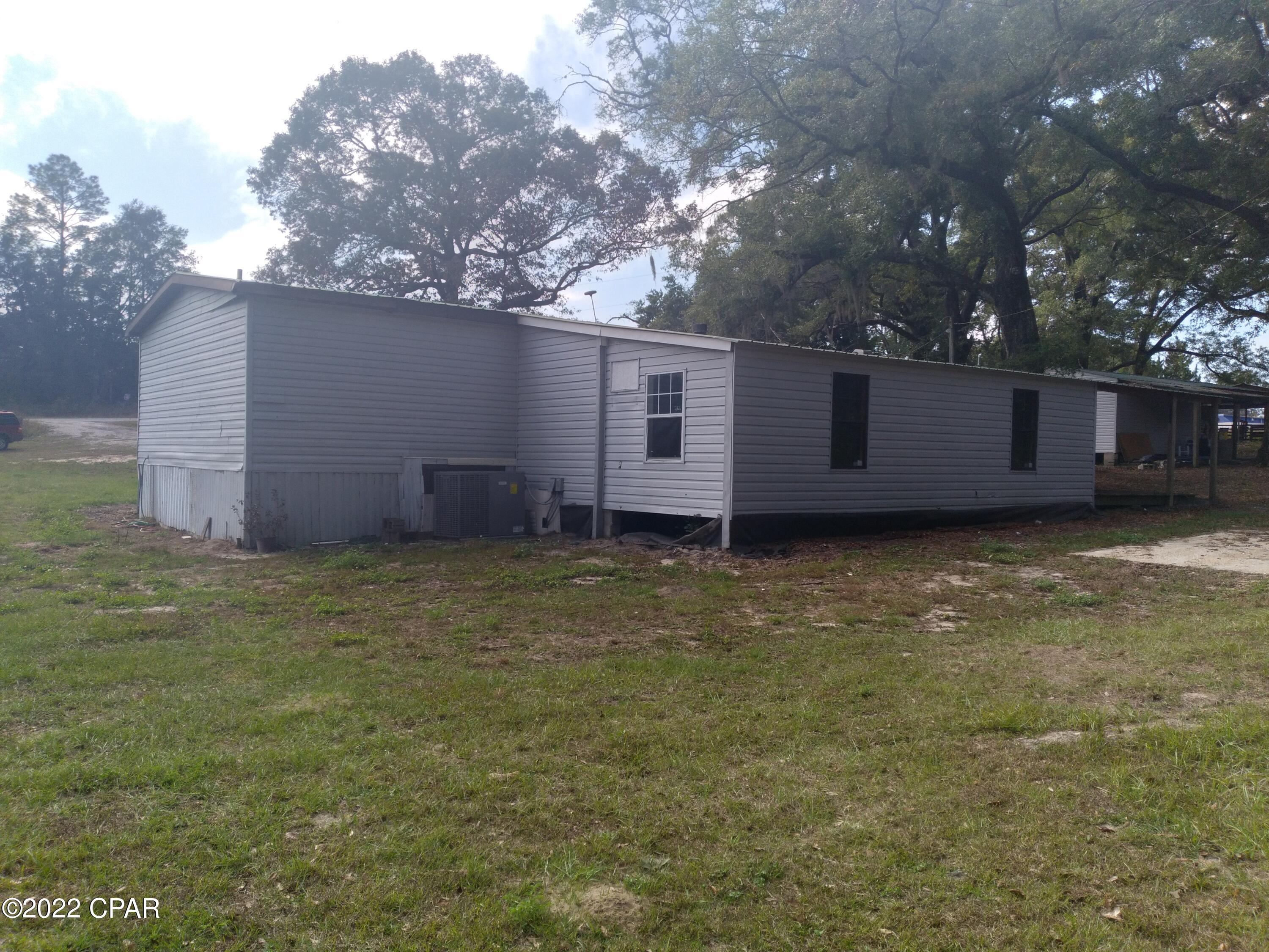 4522 Douglas Ferry Road Caryville, FL 32427 - Photo 3 of 19 Gallery Image 3