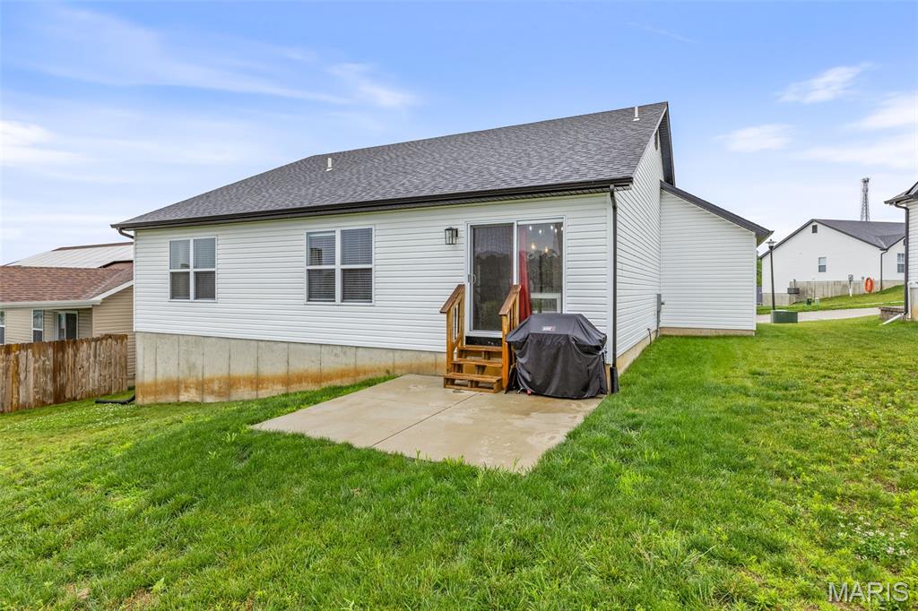1074 Daltons Way Festus, MO 63028 - Photo 2 of 25