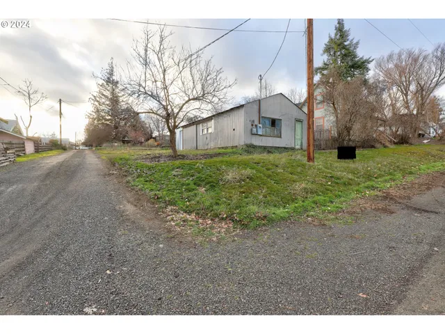 $63,500 | 301 2nd Street, Moro, OR 97039