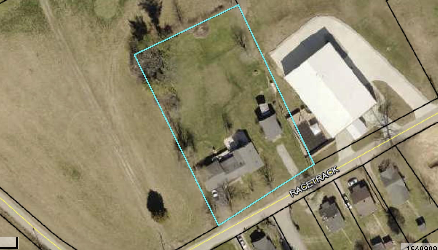 510 East Racetrack Road Somerset, KY 42503 - Photo 23 of 68 Screen Shot 2021-01-22 at 11.07.00 AM<|>
