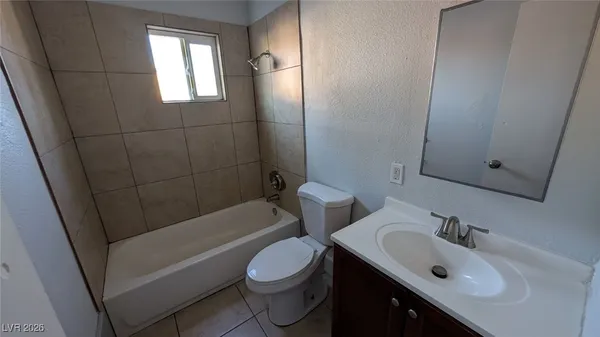 $950 | 538 Kolson Circle, Unit B, Las Vegas, NV 89119