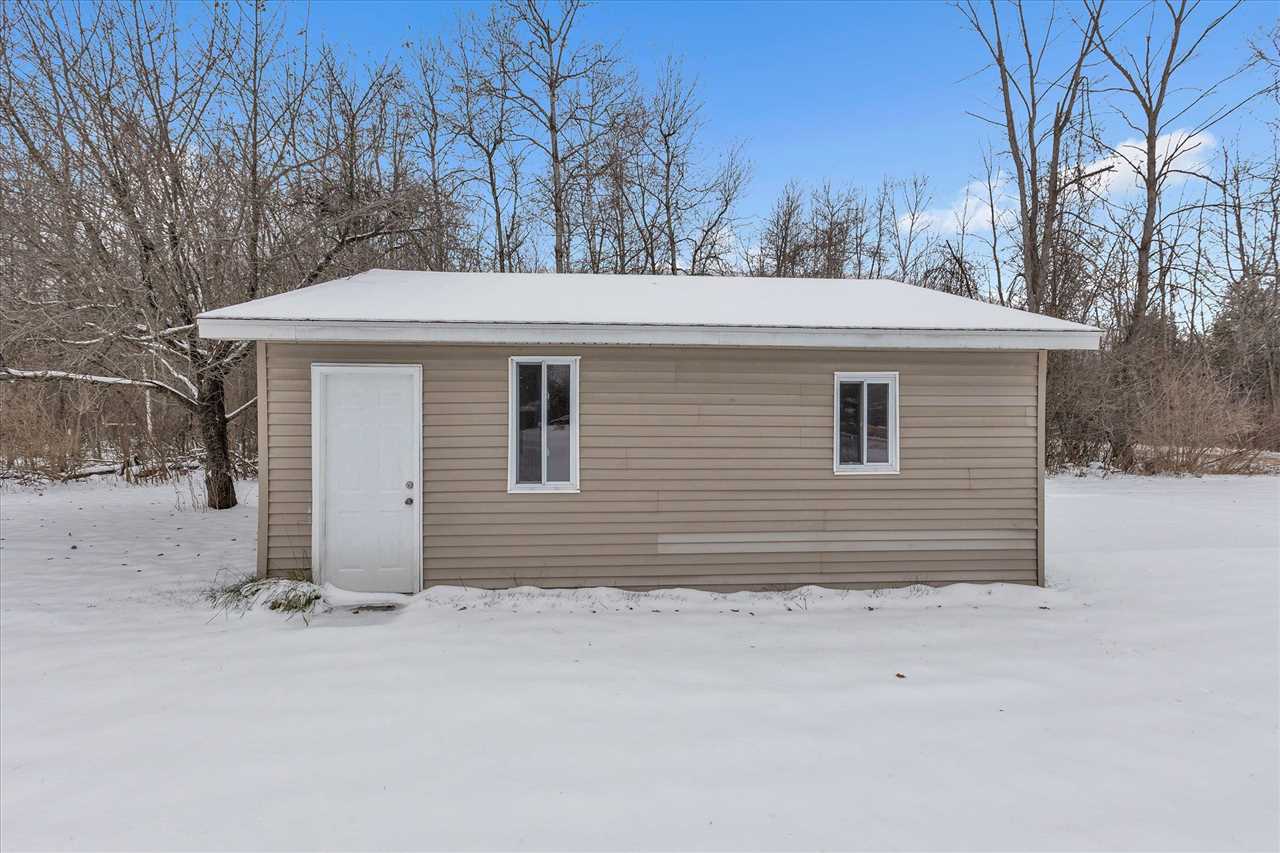 745 Brown Road Standish, MI 48658 - Photo 42 of 43