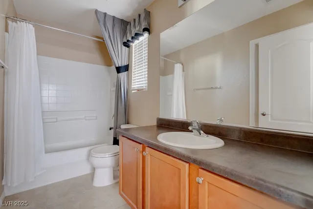 $1,695 | 7765 Floral Fabric Court, Las Vegas, NV 89149