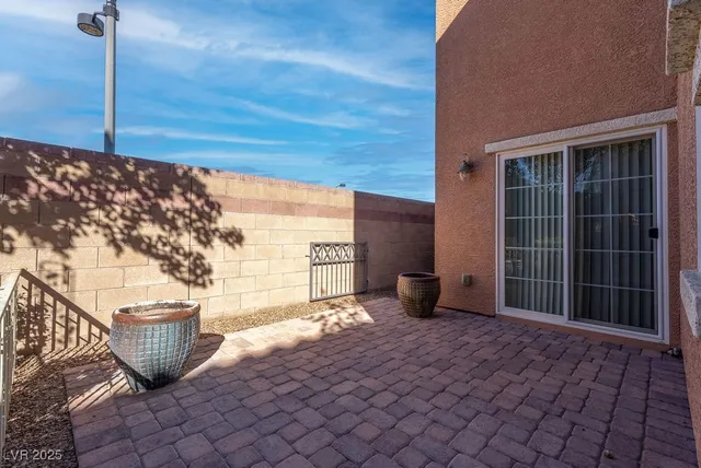 $1,695 | 7765 Floral Fabric Court, Las Vegas, NV 89149