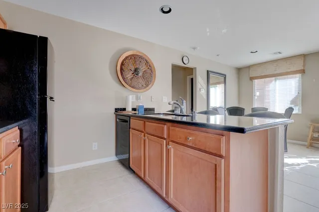 $1,695 | 7765 Floral Fabric Court, Las Vegas, NV 89149