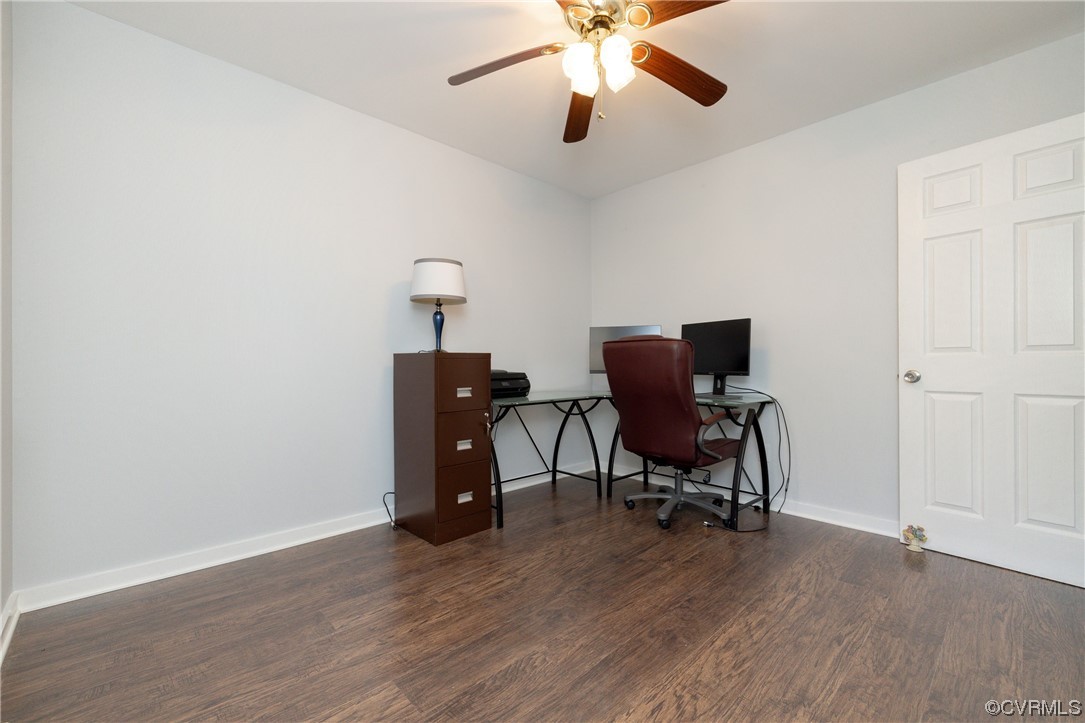 11824 Old Buckingham Road Midlothian, VA 23113 - Photo 20 of 26 Gallery Image 20