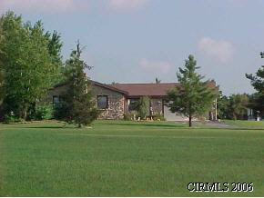 1345 East Charles Road Marion, IN 46952 - Photo 1 of 9