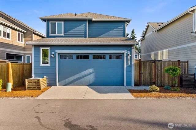 a house view with a outdoor space