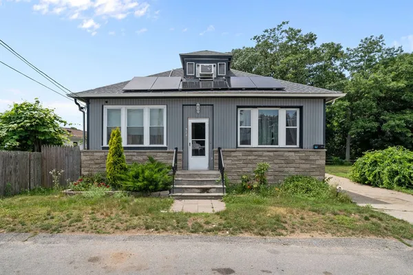 $375,000 | 310 Langdon Street, North Providence, RI 02904