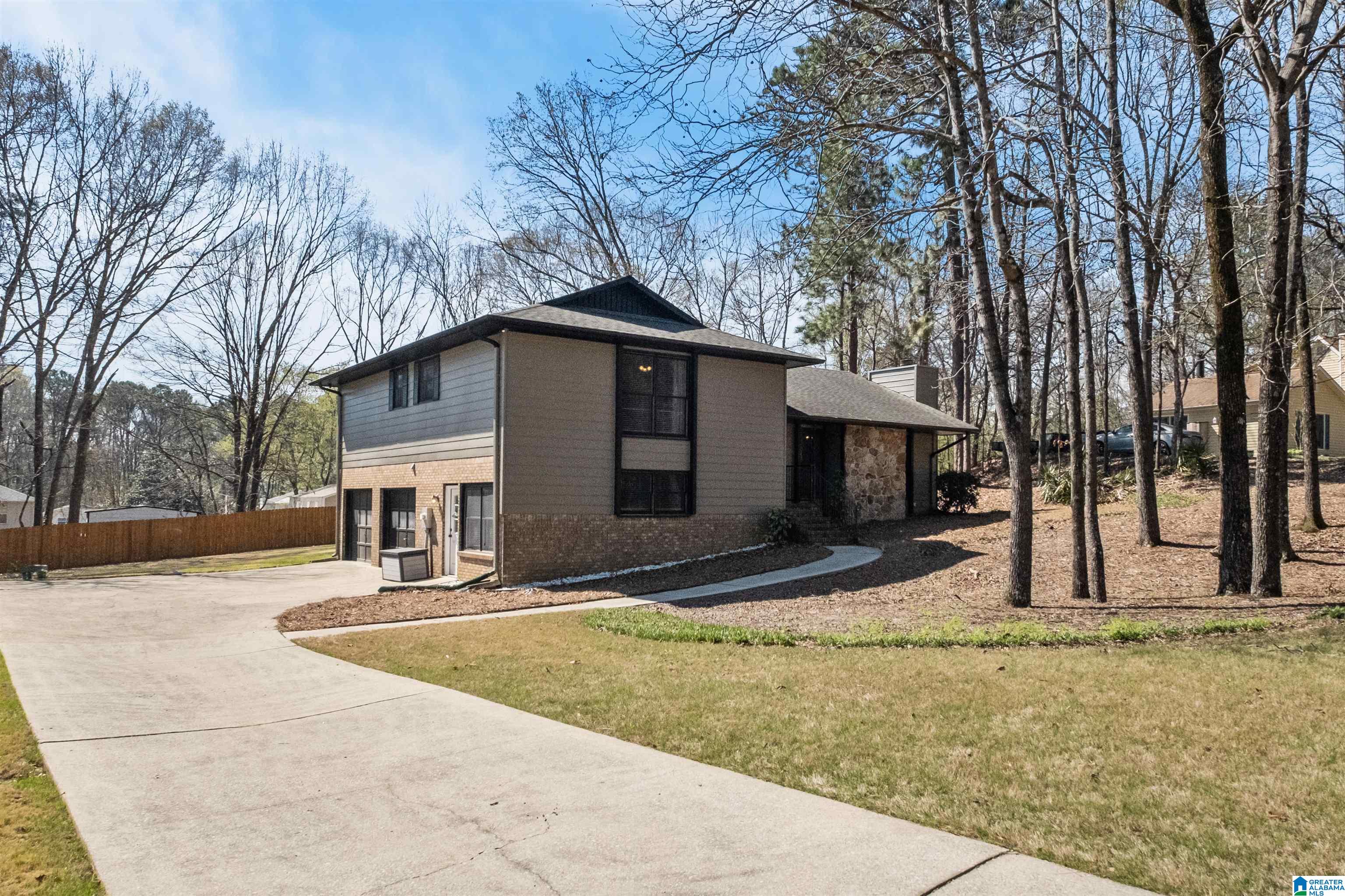 1837 Hamilton Road Pelham, AL 35124 - Photo 1 of 44