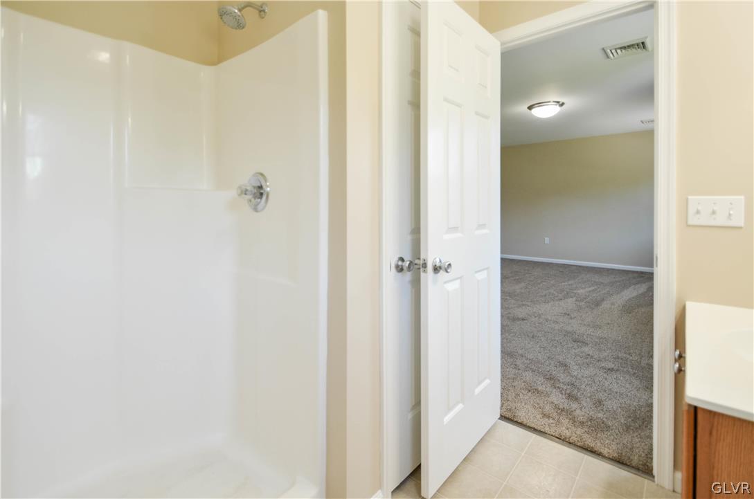 121 Sciota Garden Road Sciota, PA 18354 - Photo 16 of 31 a bathroom with a shower
