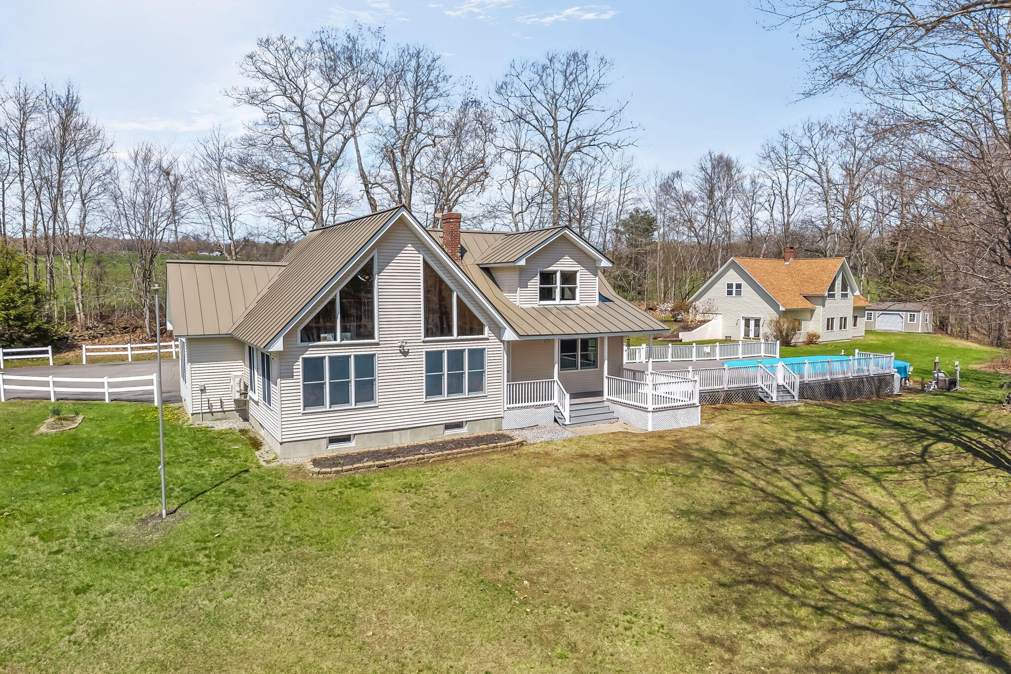 1-web-or-mls-111-clark-rd