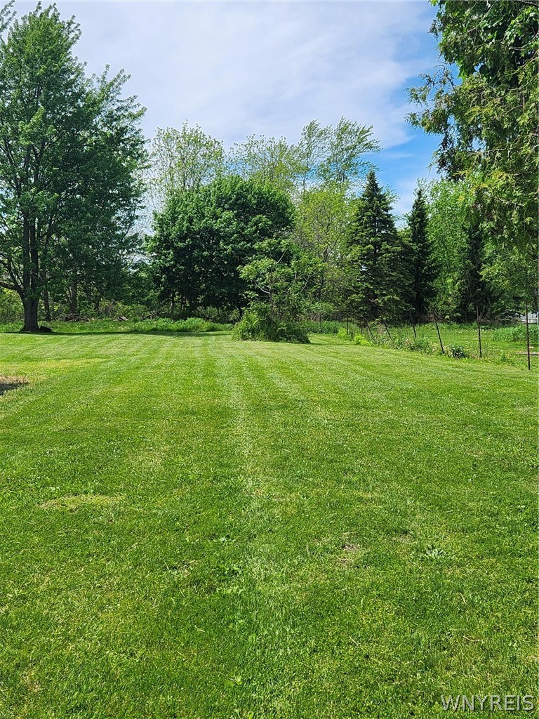 5834 South Transit Road Lockport Town, NY 14094 - Photo 14 of 16