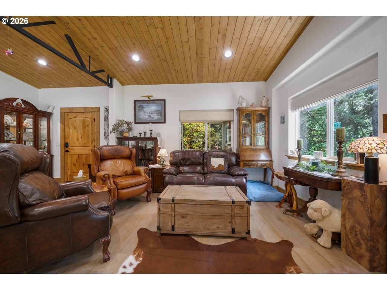 20736 Highway 42 Myrtle Point, OR 97458 - Photo 15 of 46