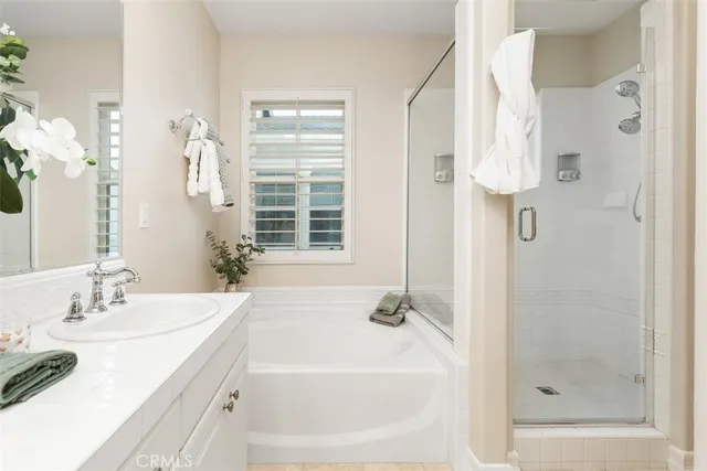 $1,049,000 | 10 Azara Lane, Ladera Ranch, CA 92694