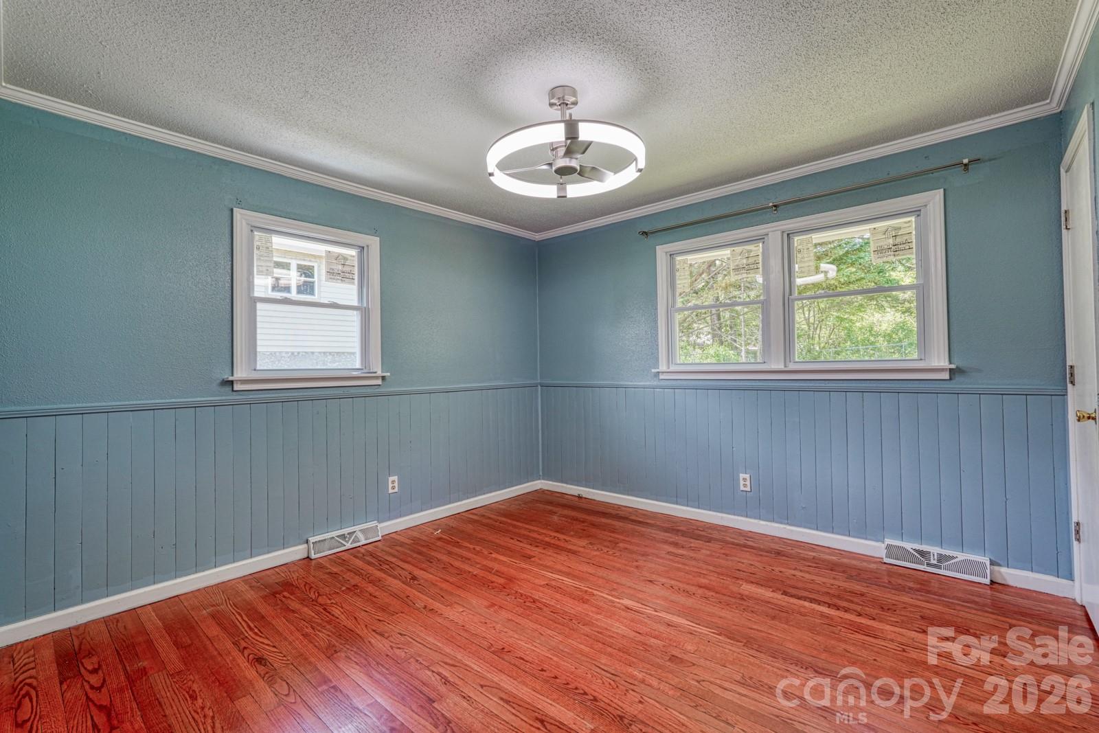 509 Brookside Camp Road Hendersonville, NC 28792 - Photo 16 of 39