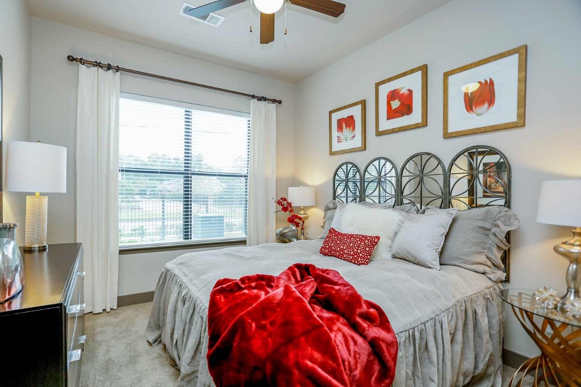 2033 South Gessner Road, Unit 4304 Houston, TX 77063 - Photo 21 of 24