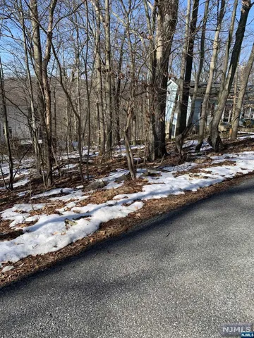 $48,000 | 43 Hampton Road, West Milford, NJ 07421