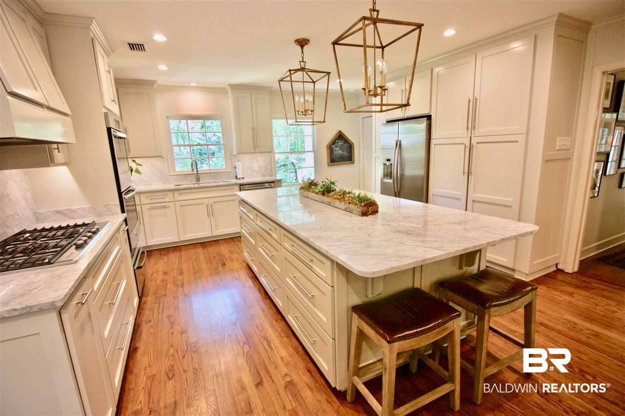 54 Ridgelawn Drive East Mobile, AL 36608 - Photo 8 of 32