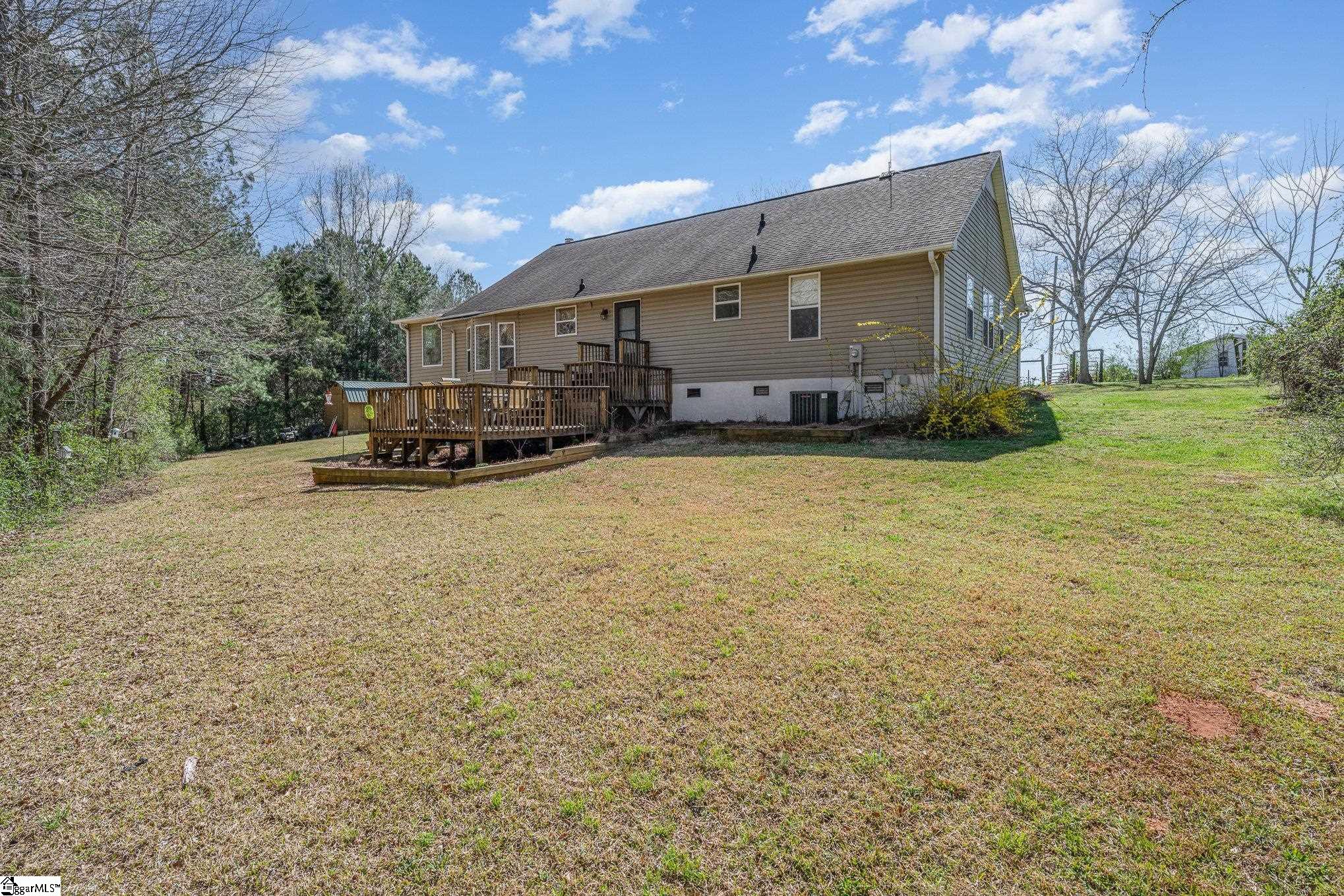 3465 Highway 92 Enoree, SC 29335 - Photo 31 of 45