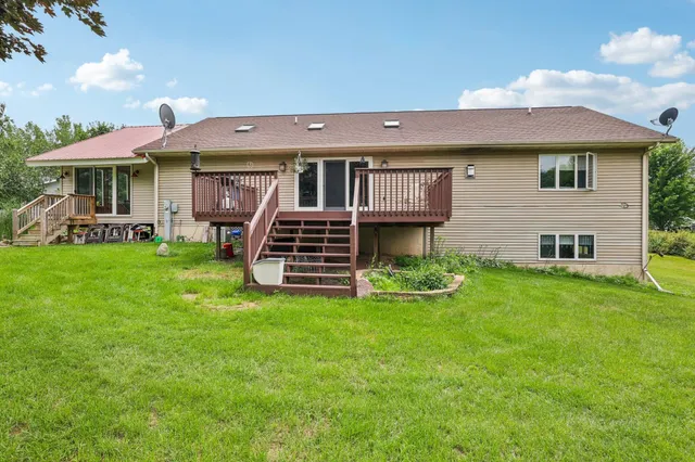 $440,000 | 102 East Cheney Avenue, Endeavor, WI 53930