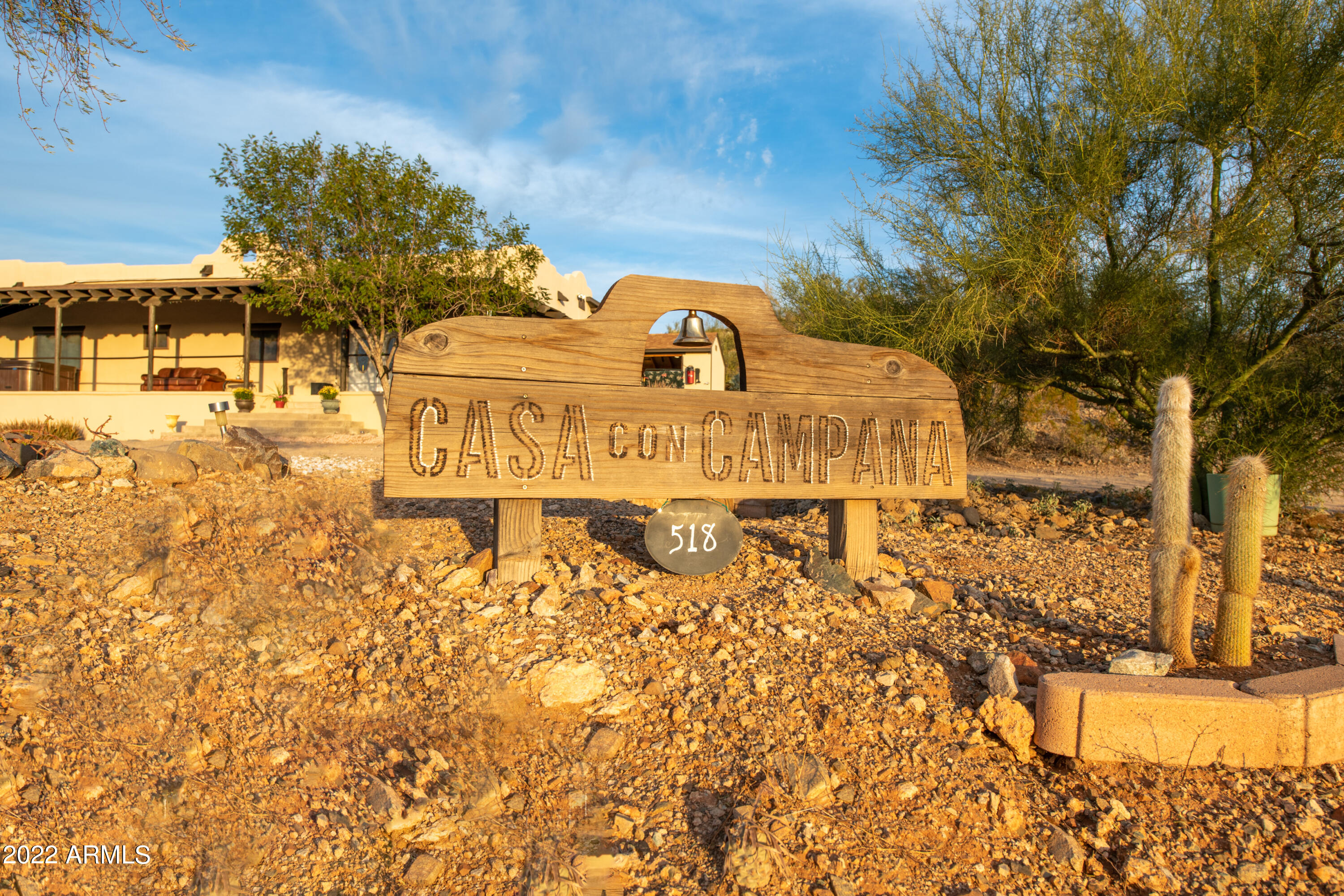 518 West Briles Road Phoenix, AZ 85085 - Photo 1 of 26 Casa Con Campana