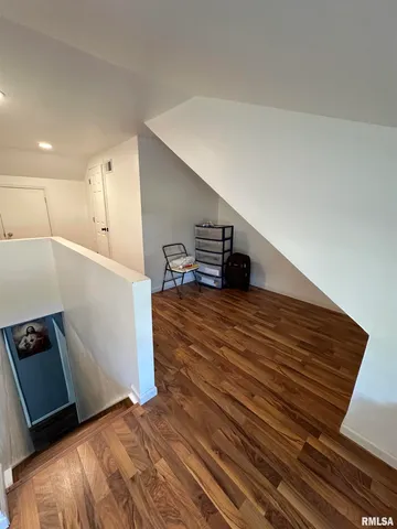 $140,000 | 410 East Virginia Avenue, Peoria, IL 61603