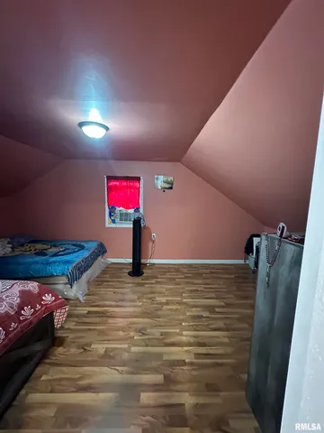 $140,000 | 410 East Virginia Avenue, Peoria, IL 61603