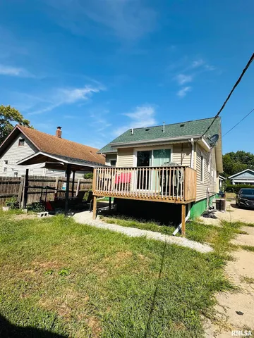 $140,000 | 410 East Virginia Avenue, Peoria, IL 61603