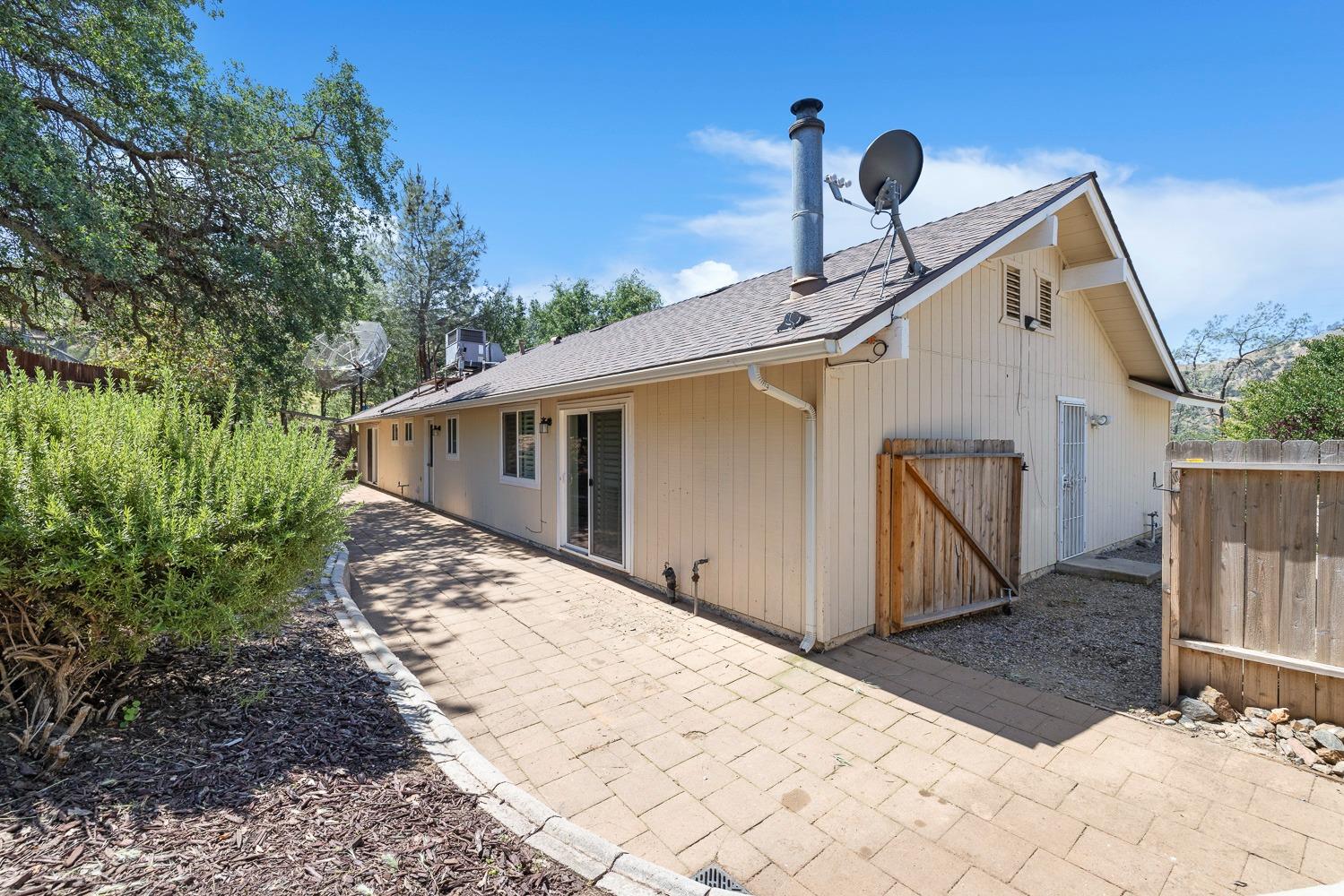 28488 Sky Harbour Road Friant, CA 93626 - Photo 36 of 44 Gallery Image 36