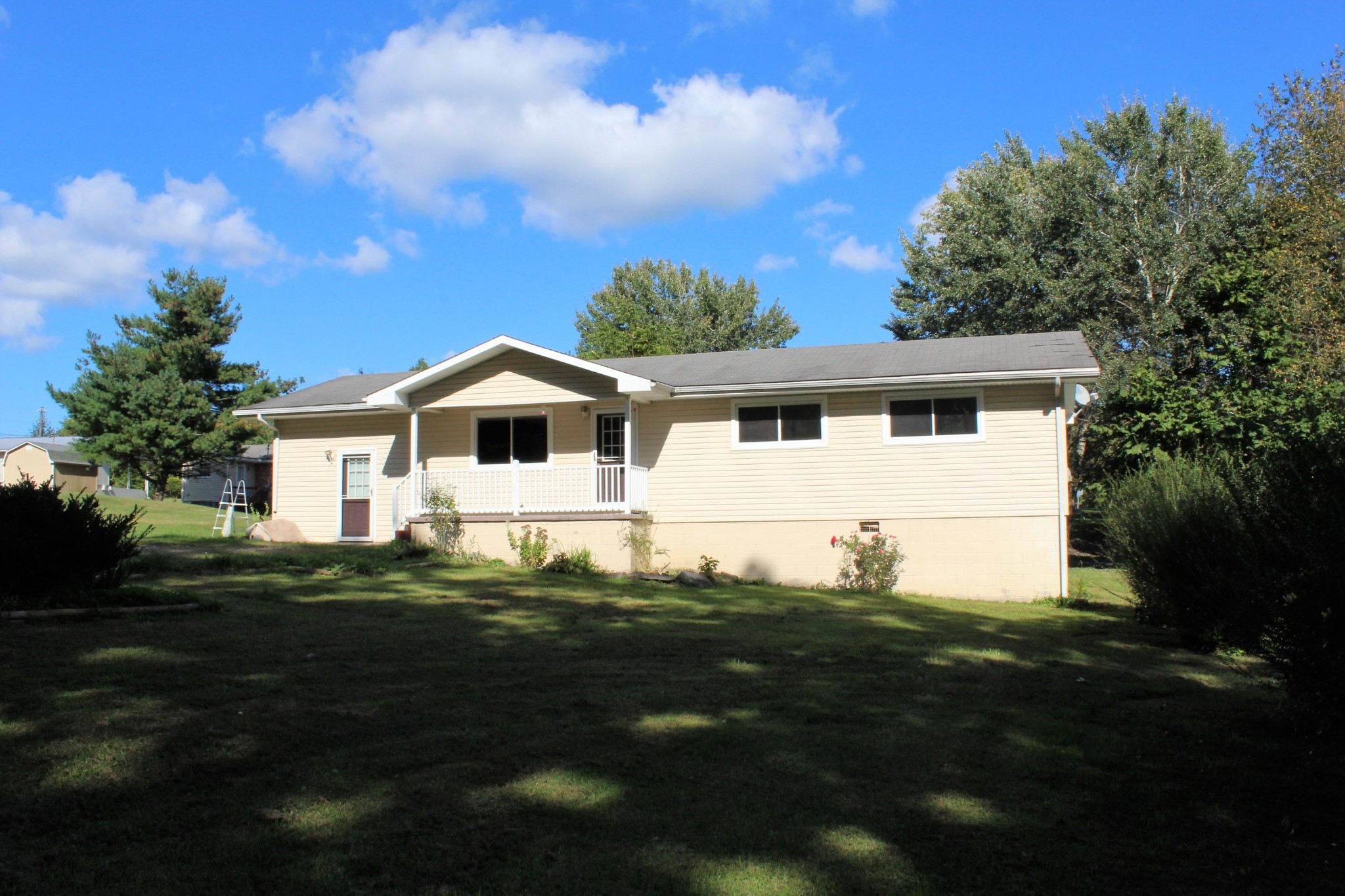 1114 Hamilton Field Road Jamestown, TN 38556 - Photo 24 of 28 Gallery Image 24