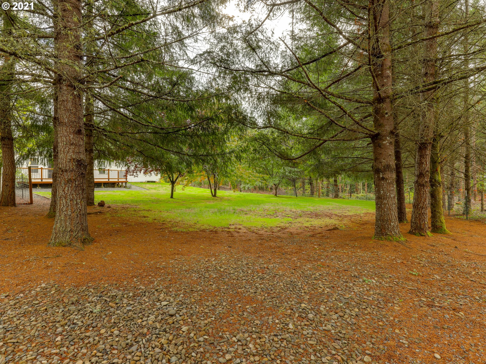 36455 Southeast Divers Road Estacada, OR 97023 - Photo 5 of 31 Gallery Image 5