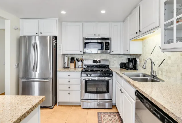 $5,600 | 1830 North Mira Loma Way, Palm Springs, CA 92262