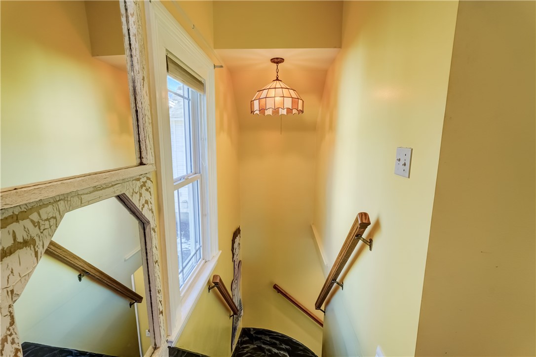 39 Rowley Street Rochester, NY 14607 - Photo 24 of 50