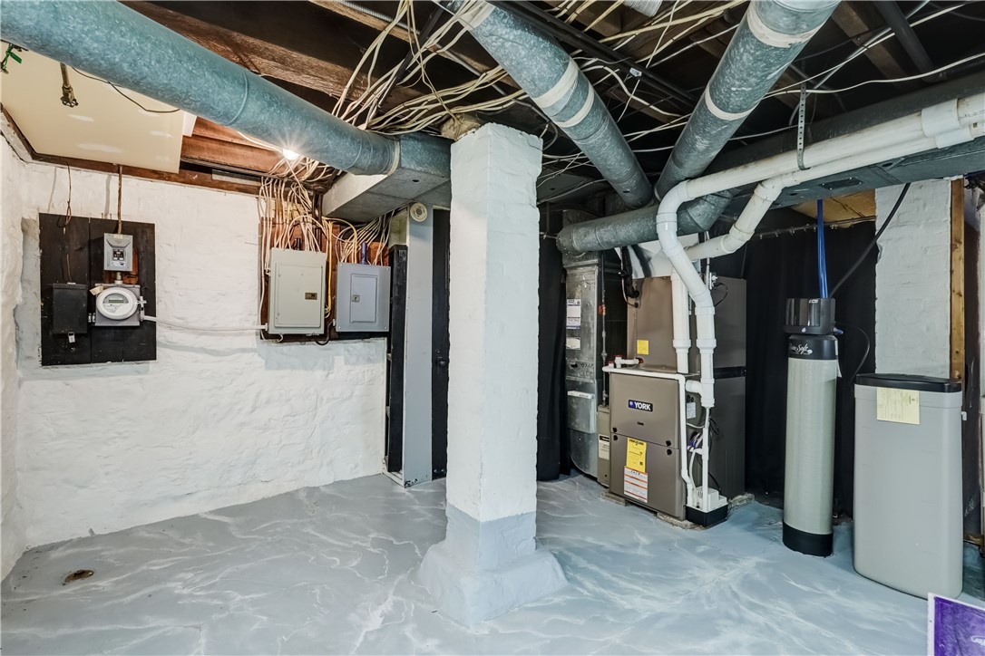 39 Rowley Street Rochester, NY 14607 - Photo 29 of 50