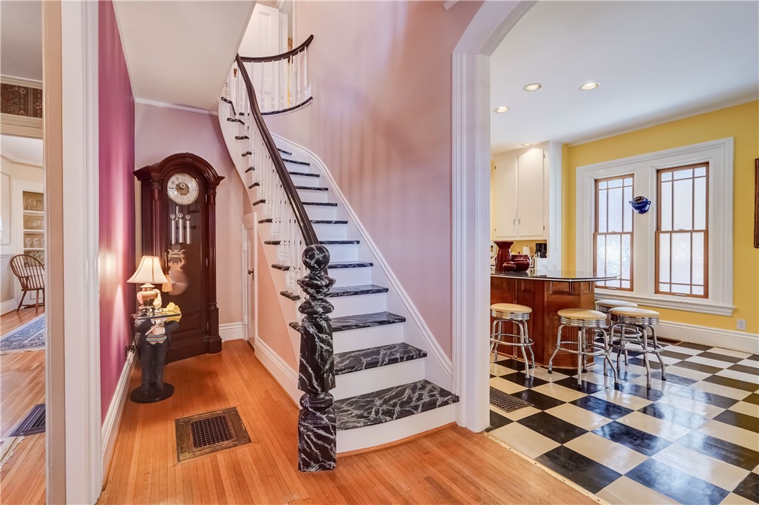 39 Rowley Street Rochester, NY 14607 - Photo 30 of 50