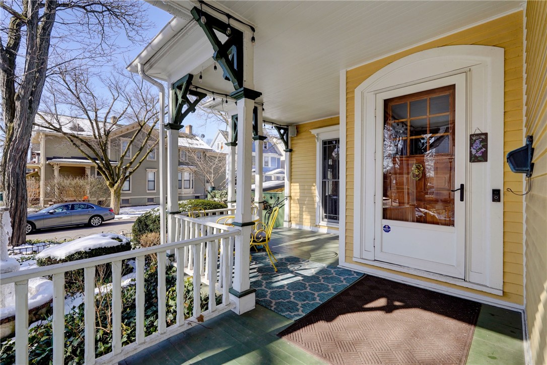 39 Rowley Street Rochester, NY 14607 - Photo 5 of 50