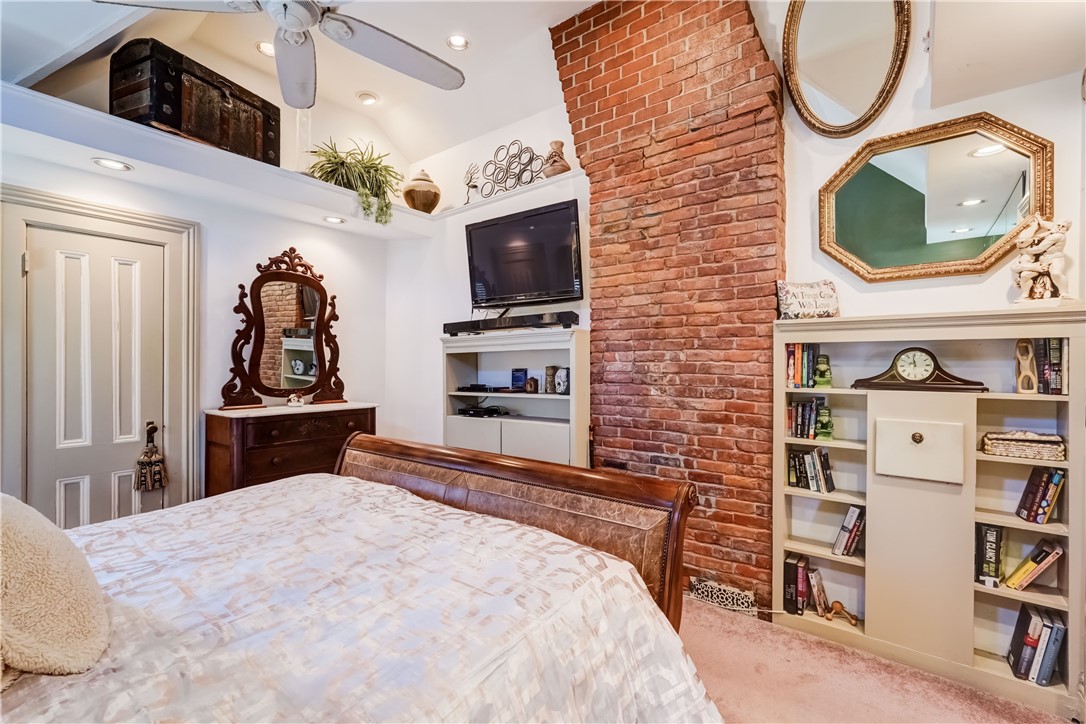 39 Rowley Street Rochester, NY 14607 - Photo 9 of 50