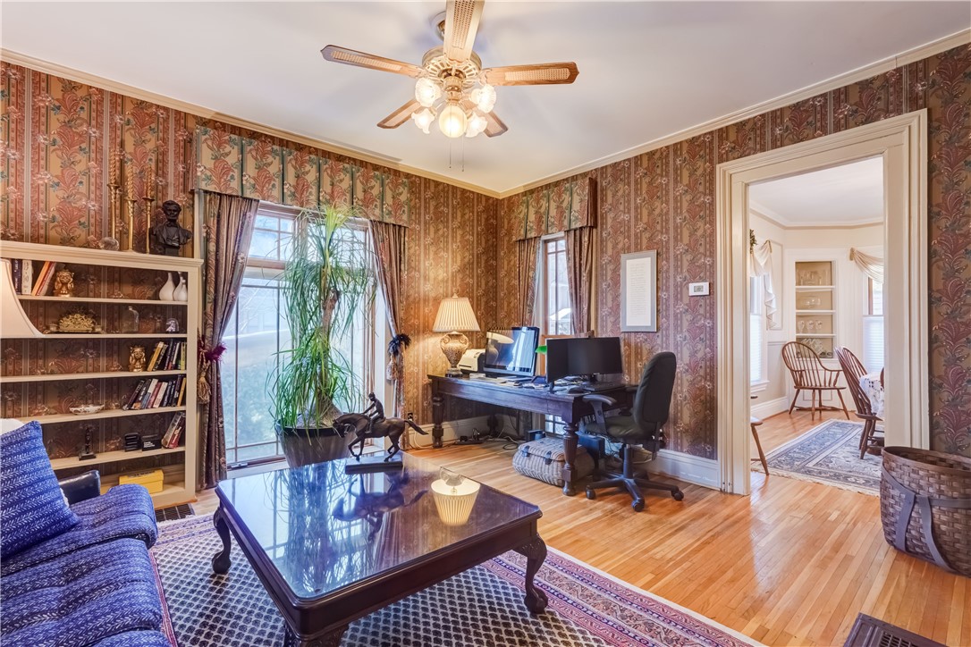 39 Rowley Street Rochester, NY 14607 - Photo 10 of 50