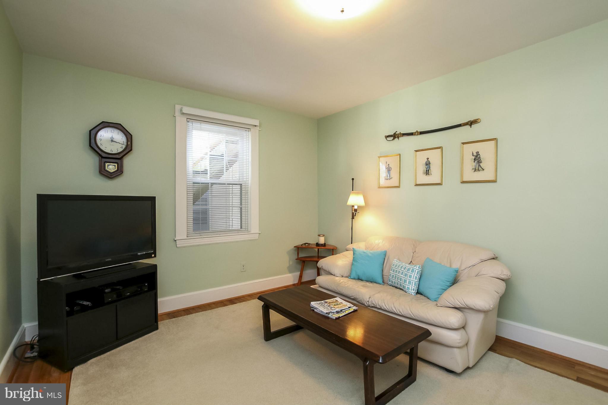 7101 Bristol Road Baltimore, MD 21212 - Photo 12 of 30 Family Room or 5th bedroom