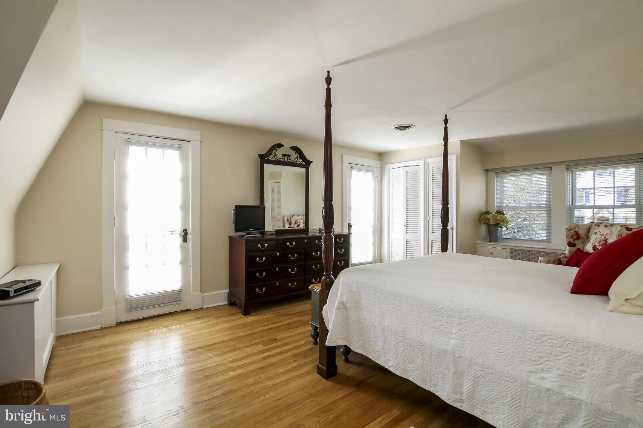 7101 Bristol Road Baltimore, MD 21212 - Photo 15 of 30 Bedroom (Master)