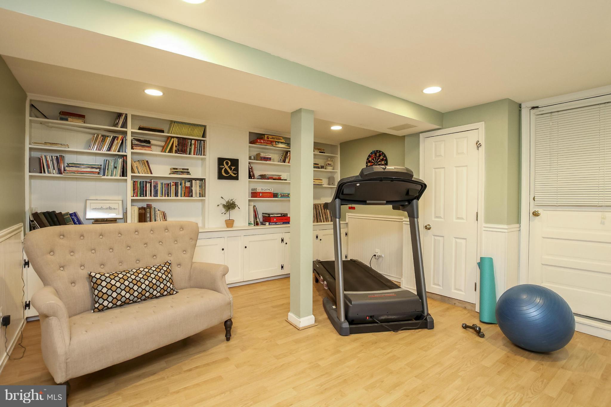 7101 Bristol Road Baltimore, MD 21212 - Photo 23 of 30 Lower level rec room