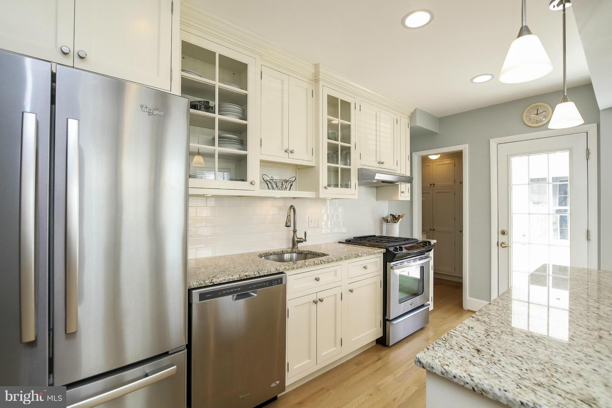 7101 Bristol Road Baltimore, MD 21212 - Photo 7 of 30 Custom Kitchen by Cox Kitchens