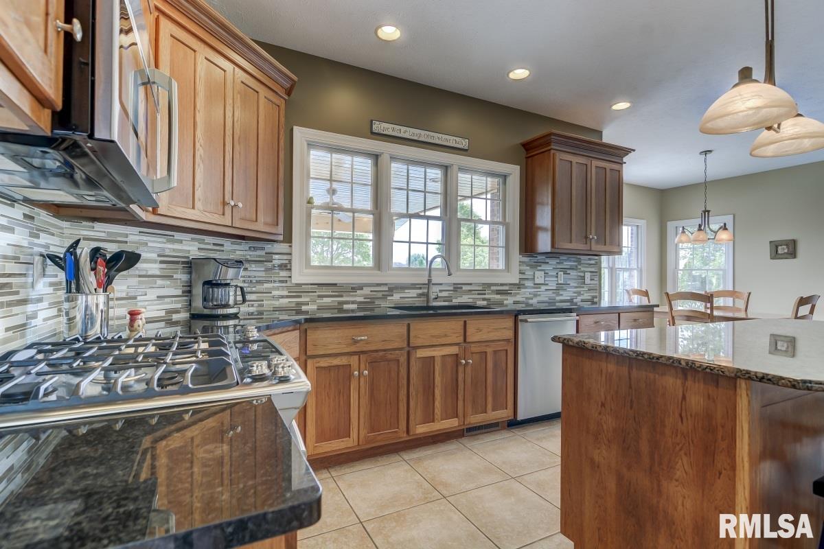 2604 Muirfield Road Springfield, IL 62711 - Photo 12 of 49