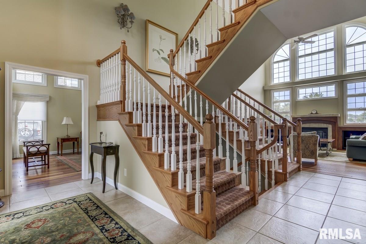 2604 Muirfield Road Springfield, IL 62711 - Photo 3 of 49