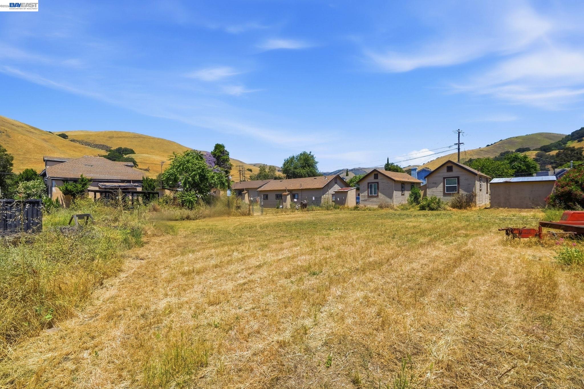 585 Old Canyon Road Fremont, CA 94536 - Photo 17 of 45