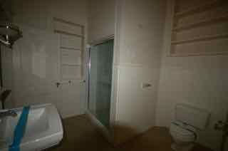 620 Addams Street Covington, VA 24426 - Photo 14 of 23 MASTER BATH