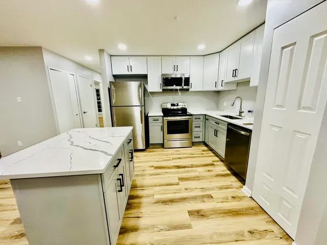 $219,999 | 41226 Southwind Drive, Canton, MI 48188