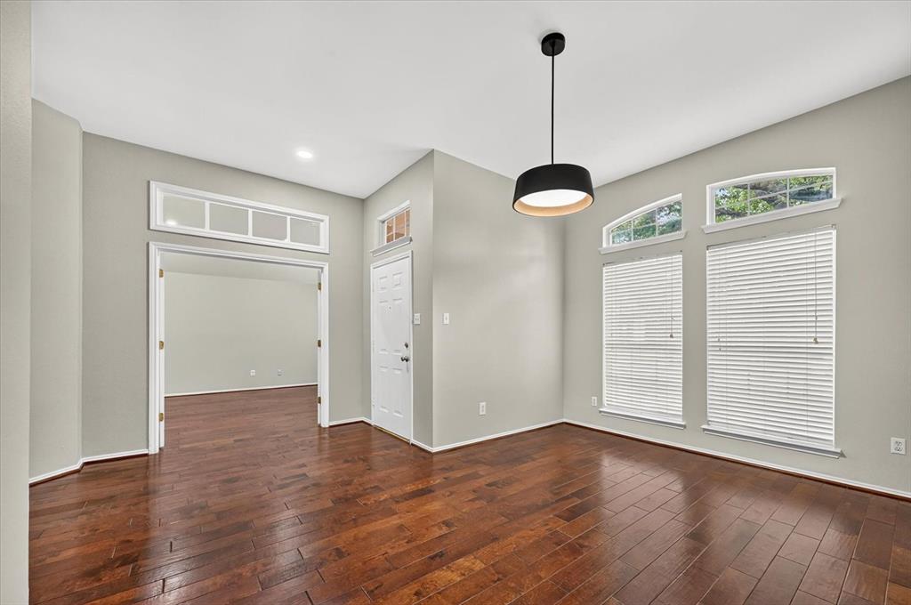 10317 Hunter Run Frisco, TX 75035 - Photo 7 of 40