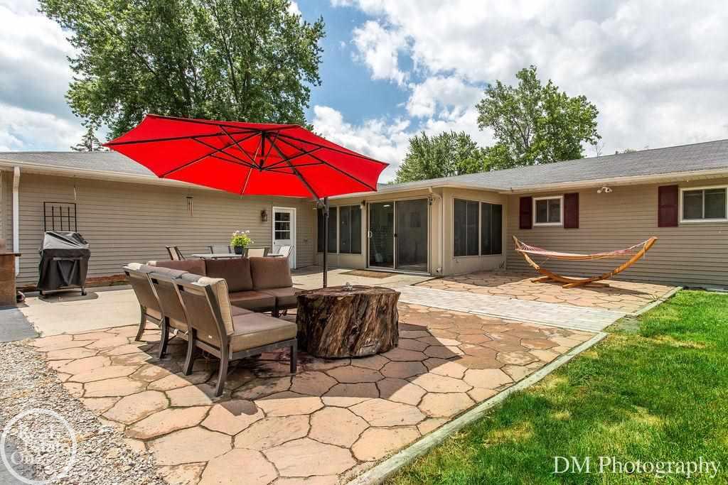 48605 Callens Road New Baltimore, MI 48047 - Photo 19 of 26 50045926-18.JPG